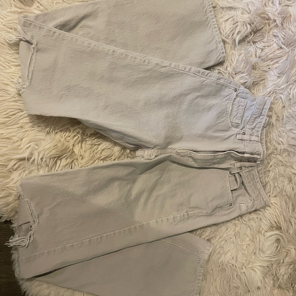 Light Gray Wide-Leg Jeans